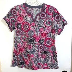 Med Couture Scrub Top || Style: 4436 || Size: Medium